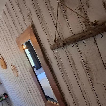 Dikke Vriend , Herberg & Taverne 吉尼 外观 照片